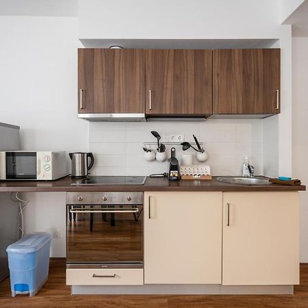 White Cascade Realty Apartment Будапеща Екстериор снимка