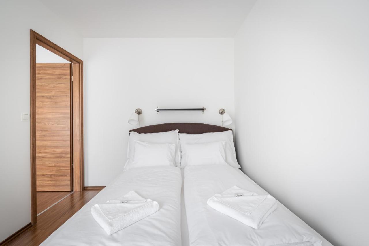 White Cascade Realty Apartment Будапеща Екстериор снимка