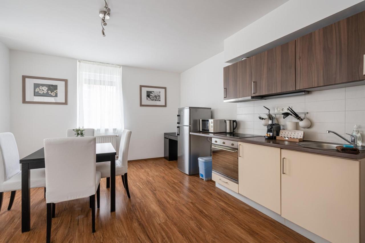 White Cascade Realty Apartment Будапеща Екстериор снимка