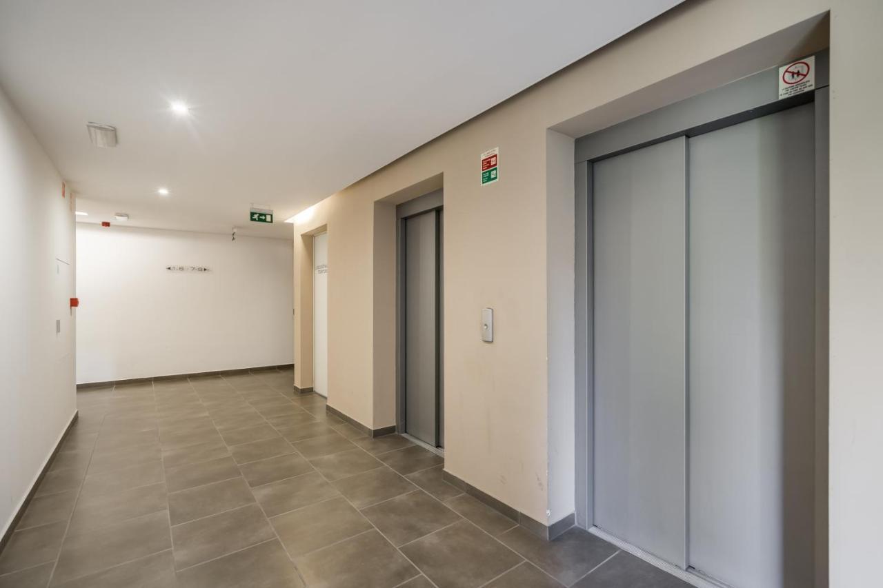 White Cascade Realty Apartment Будапеща Екстериор снимка